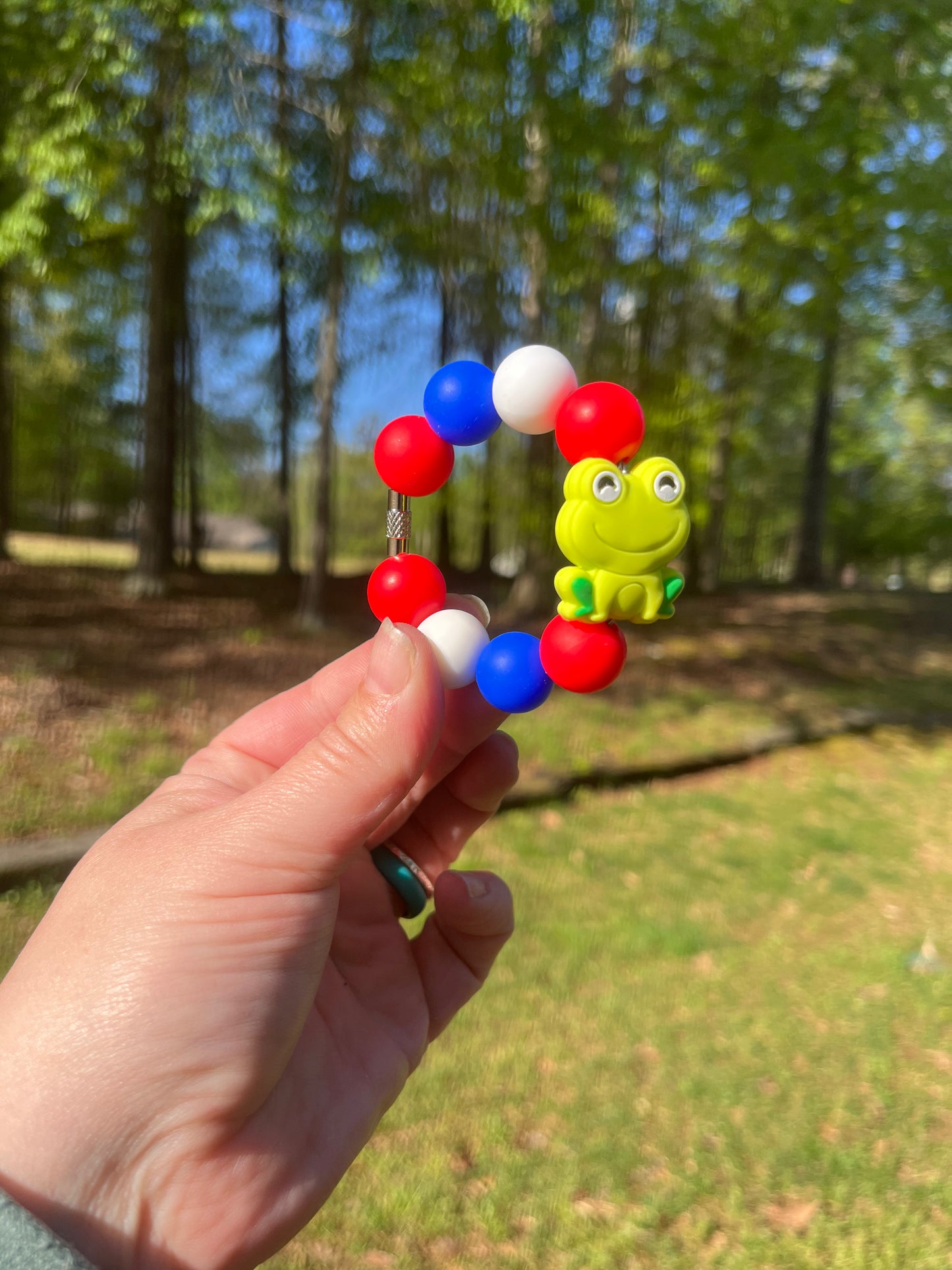 Patriotic Frog Cup Charm