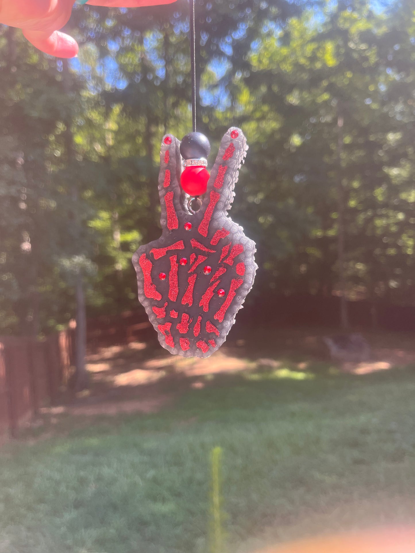 Red bling skeleton hand freshie