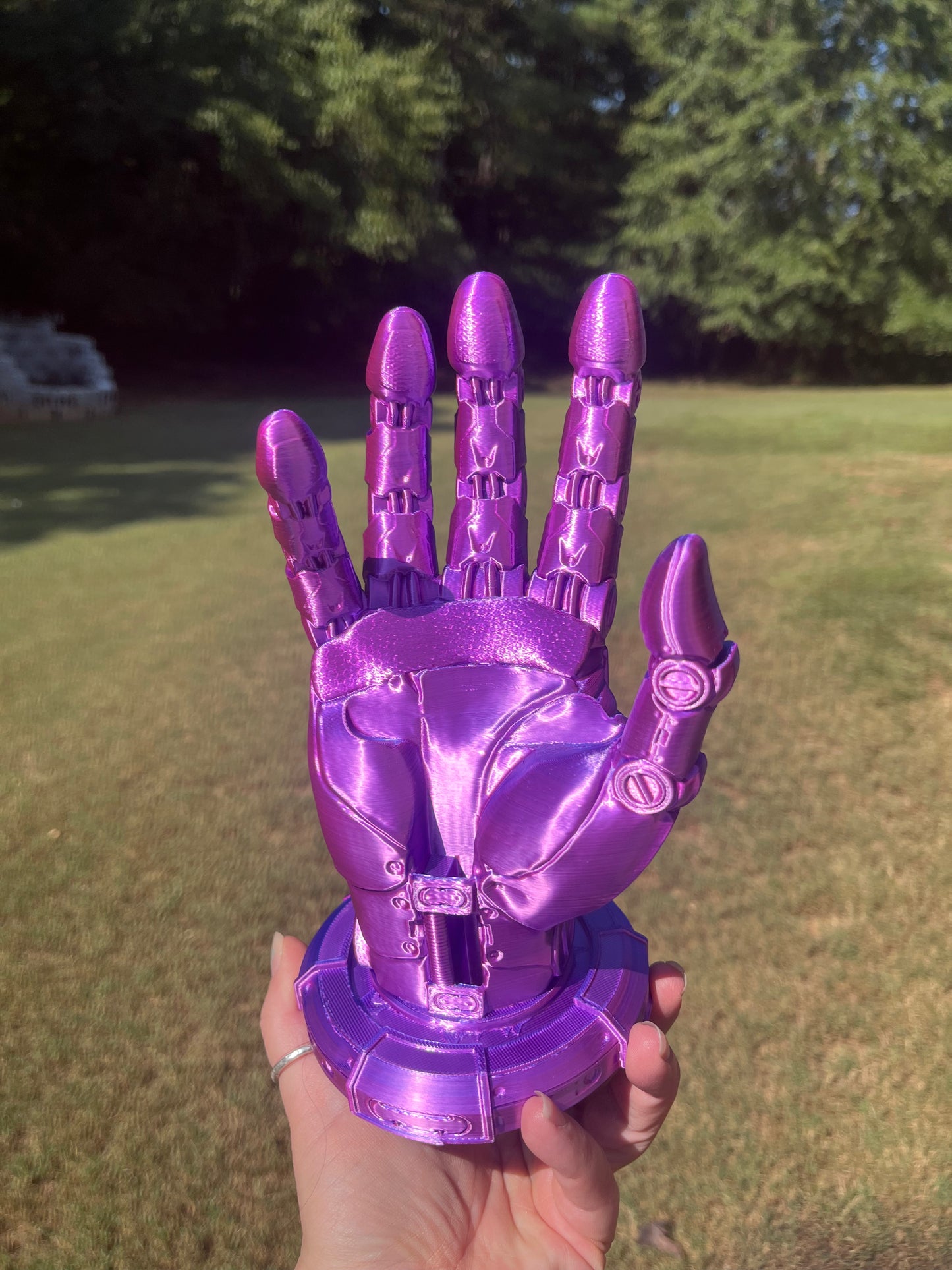 Robotic Hand Phone Holder