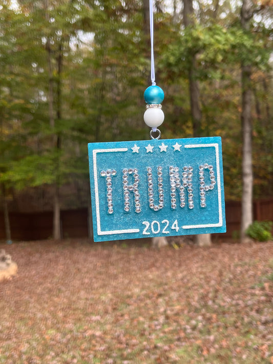 Turquoise Rhinestone Trump